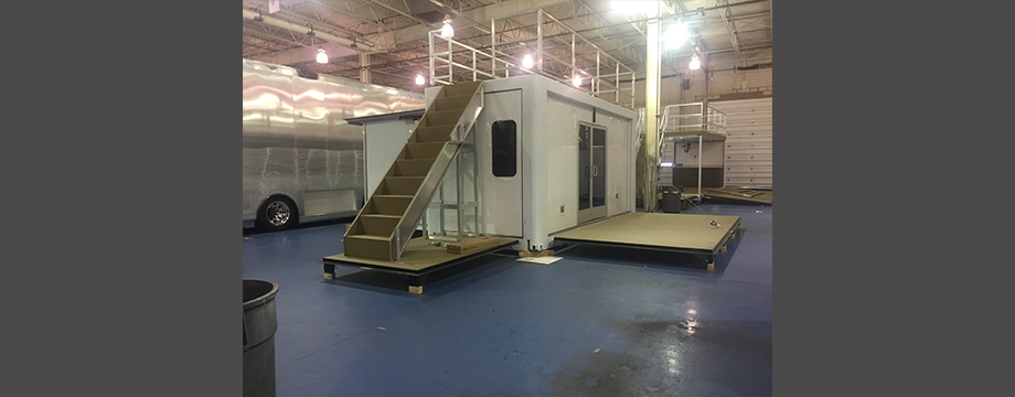 Expandable Shipping Container / POD